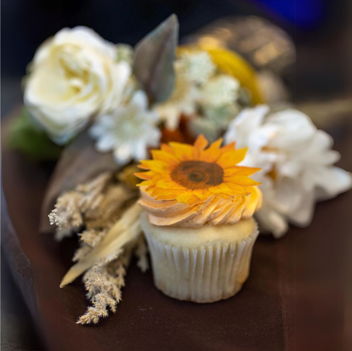 Edible Wafer Paper Sunflowers 3