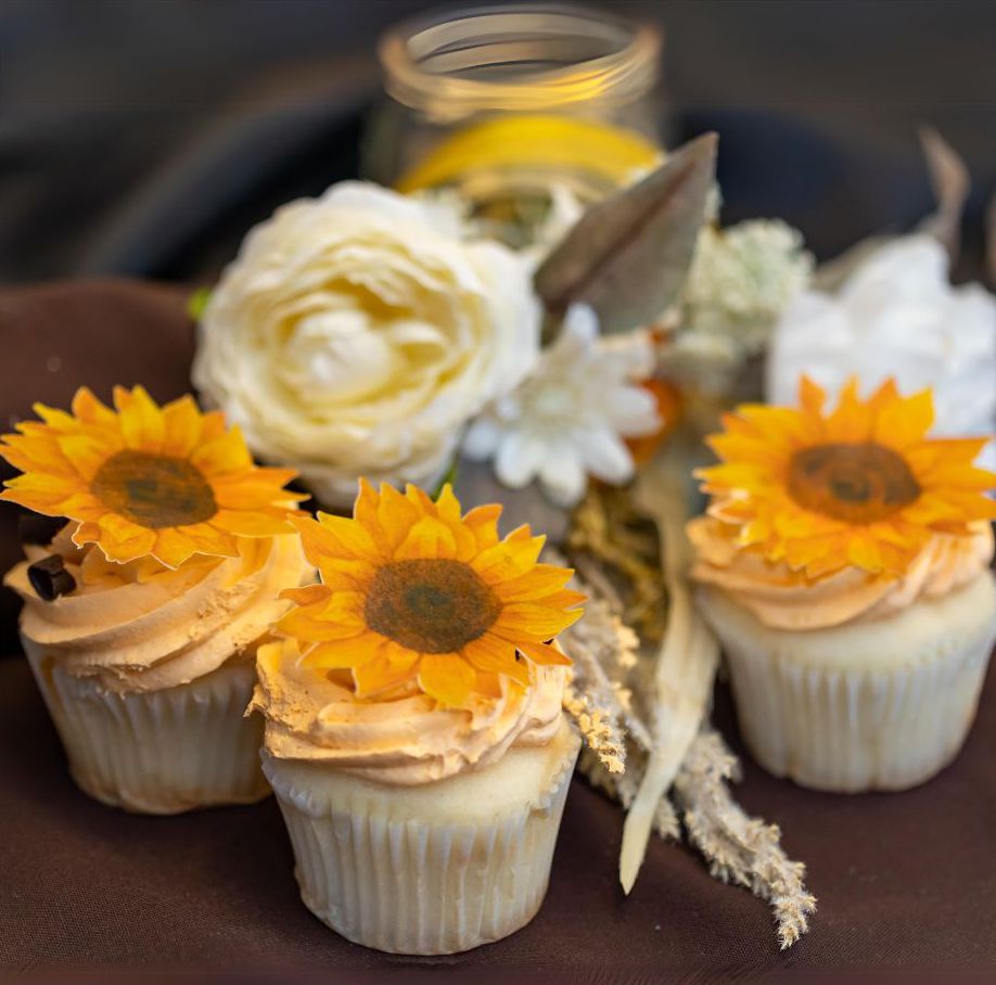 Edible Wafer Paper Sunflowers 1
