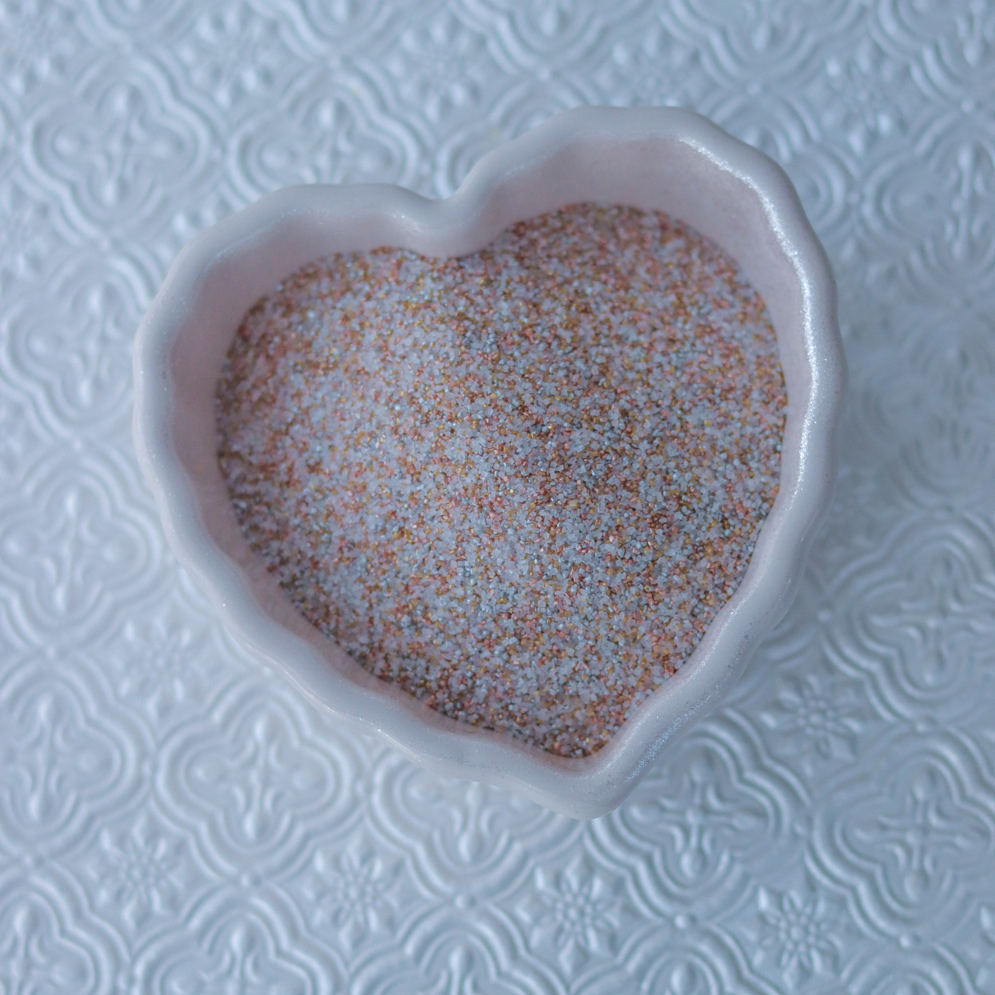 Magnetic Sparkling Sanding Sugar 1