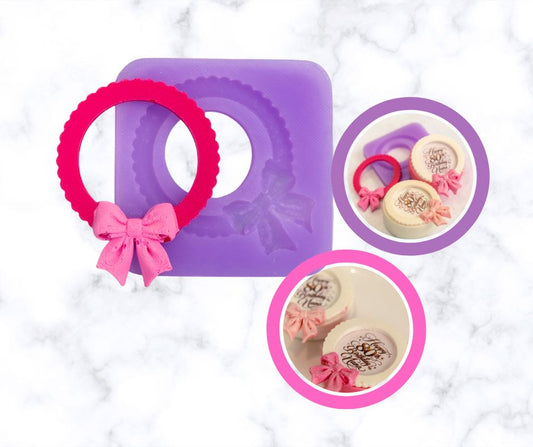 Scalloped Circle Silicone Mold with Bow